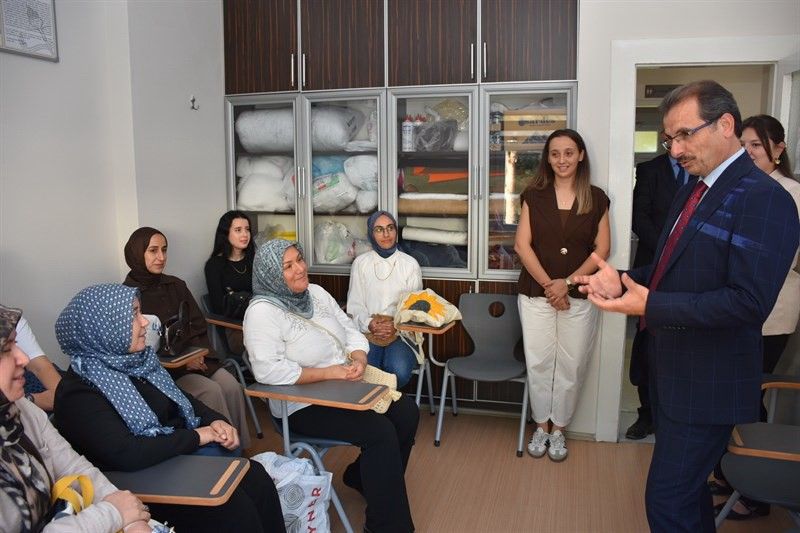 Salihli'de Kadınların Üretim Gücüne Destek (4)