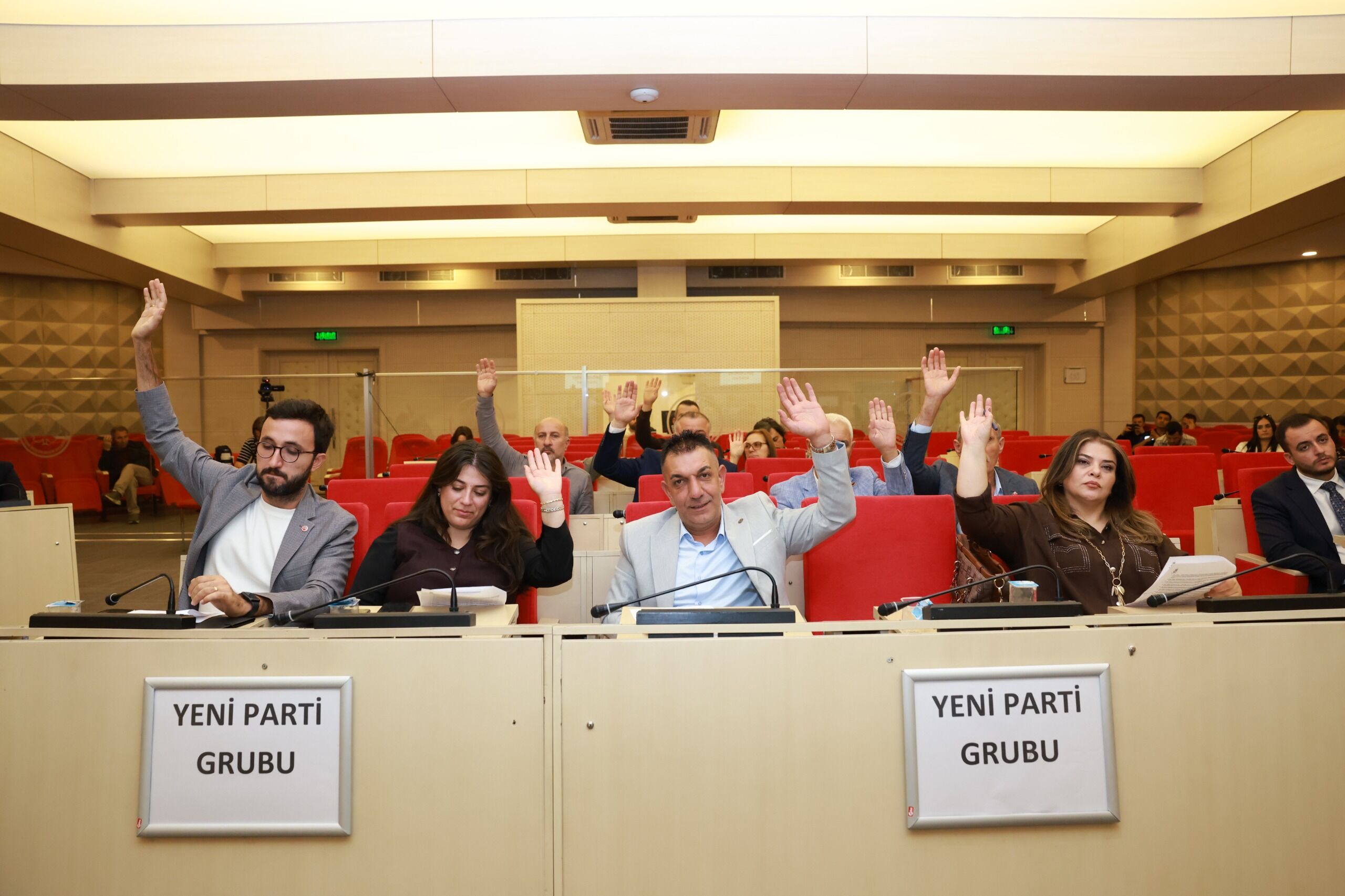 Şehzadeler Meclisi’nde 34 Madde Karara Bağlandı (2)