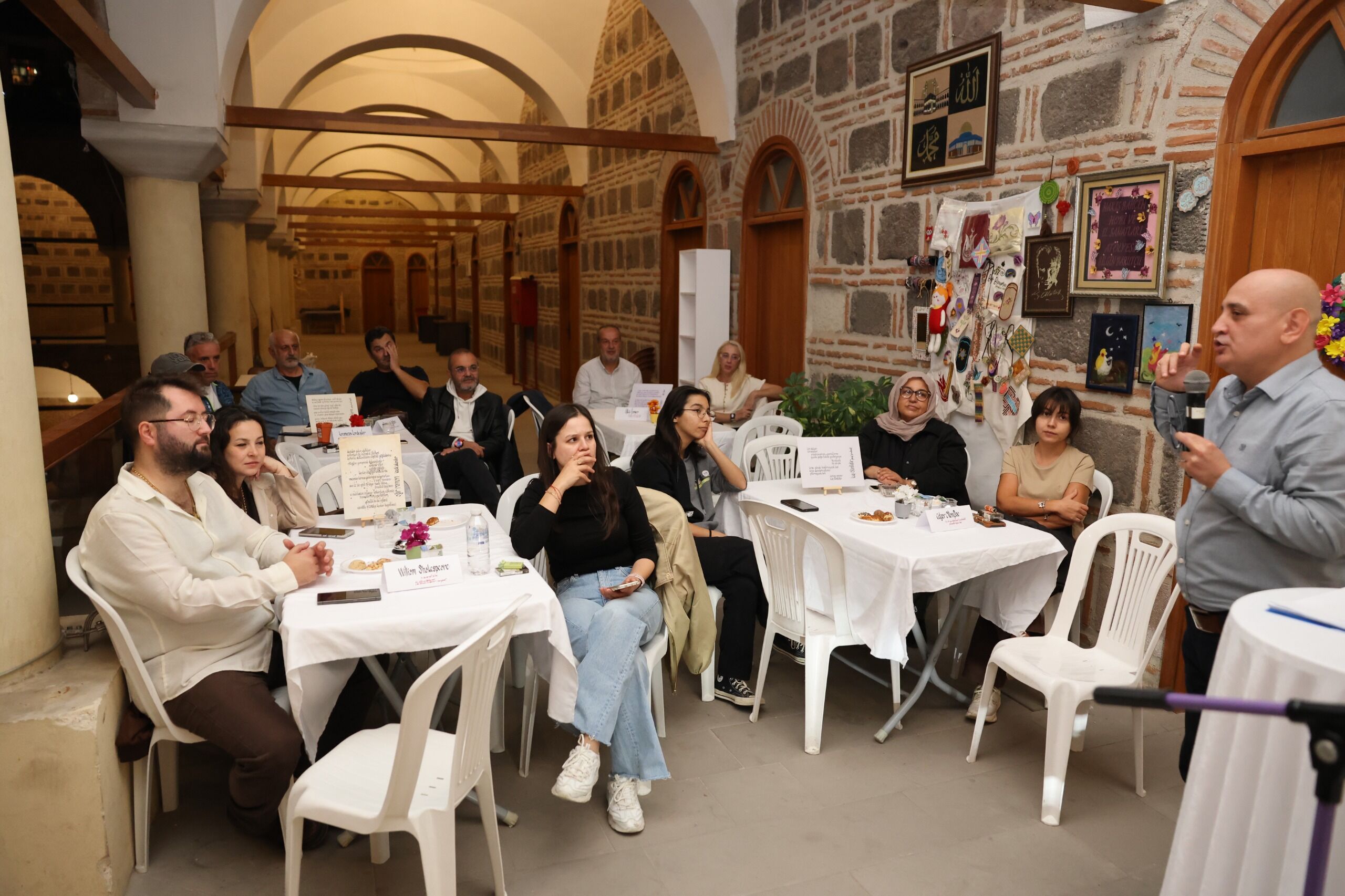 Şiir Evi Etkinlikleri’ne Yoğun İlgi! (4)