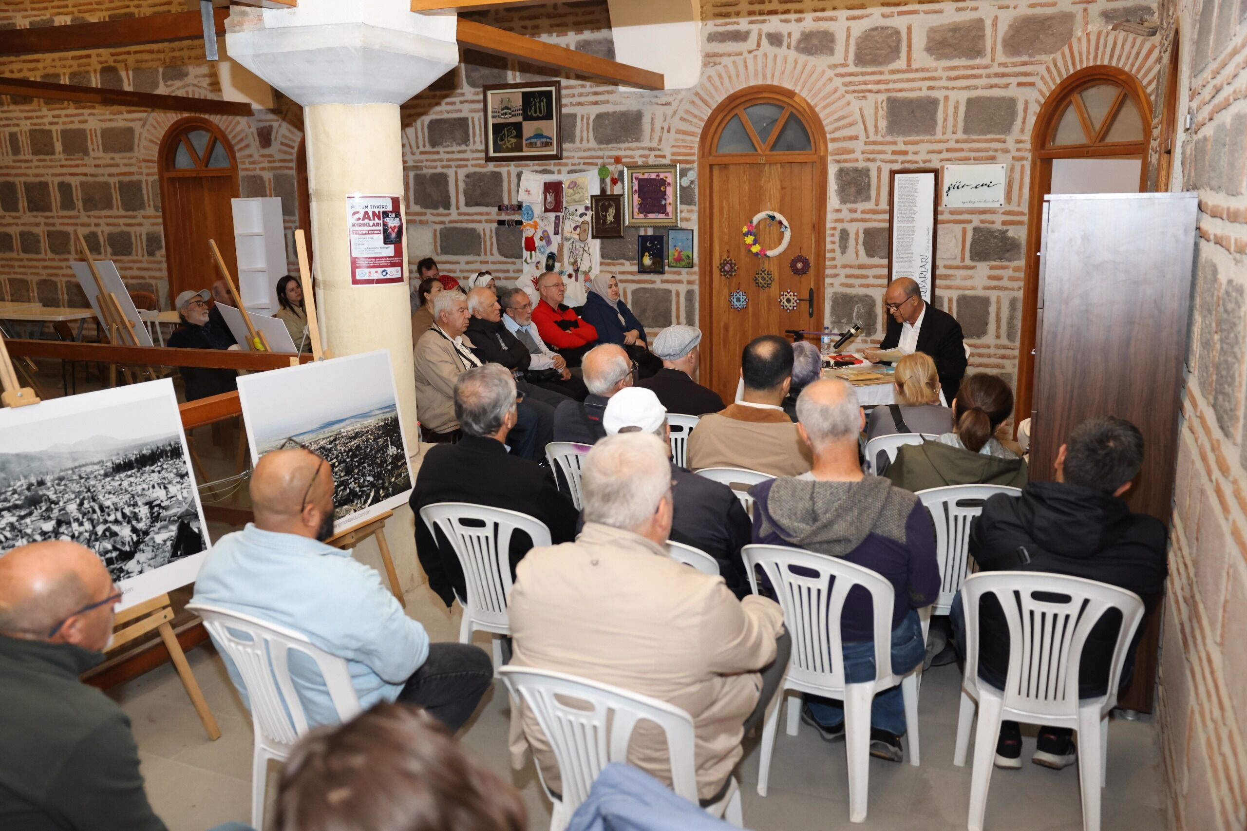 ‘Tarzan Ve Manisa’ Söyleşisine Büyük Ilgi! (5)