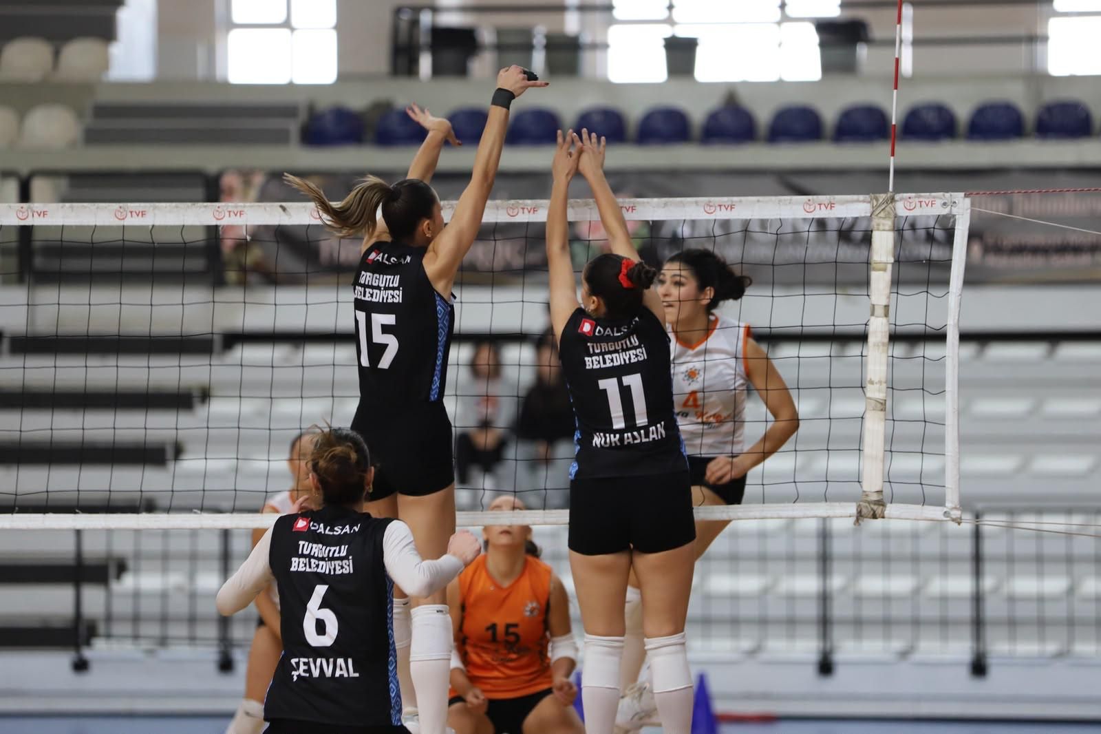 Turgutlu Belediyespor’da (1)